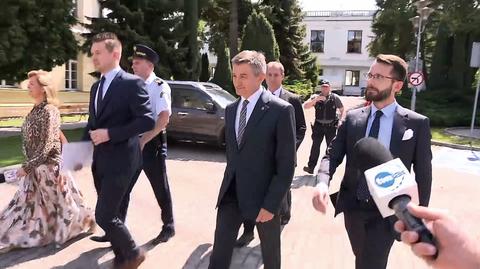 Opozycja domaga się dymisji Kuchcińskiego, PiS go broni. "Takich Kuchcińskich w PiS jest więcej"