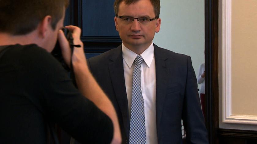 Sejm uchwalił "piątkę dla zwierząt". Kryzys w Zjednoczonej Prawicy