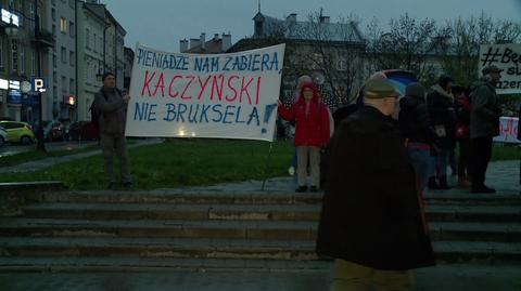 24.10.2022 | Jarosław Kaczyński znów dzieli Polaków. Tym razem na rozgarniętych i nierozgarniętych
