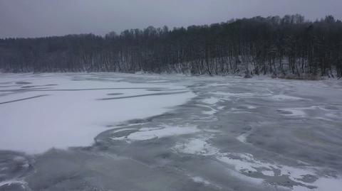 Zima pokazuje niebezpieczne oblicze. Służby apelują o rozwagę