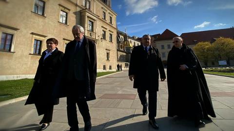 19.02.2021 | Politycy PiS na Wawelu nie złamali obostrzeń. Sąd: nie ma podstawy prawnej