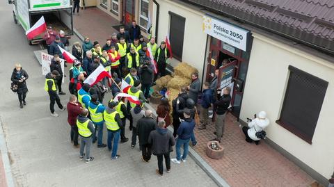 Protest rolników przybiera nową formę. Premier nie odwraca się od ich problemów, ale chce rozmawiać o konkretach