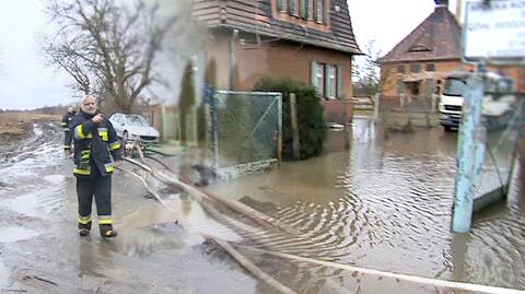 23.02.2017 | Pogodowy stan kryzysowy. Na Śląsku alarm powodziowy, na Pomorzu wichury