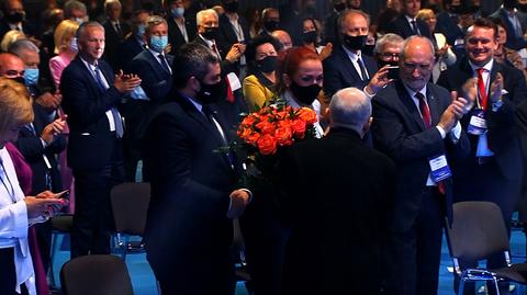 12.07.2021 | Większość Polaków negatywnie ocenia nepotyzm w PiS. Sondaż dla "Faktów" TVN i TVN24