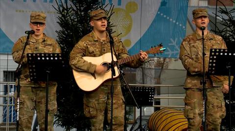 23.12.2021 | Amerykańscy żołnierze stacjonujący w Polsce spędzają święta nie tylko w bazach