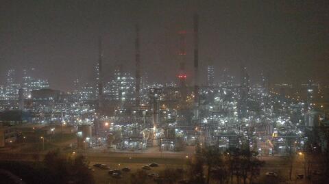 Donald Tusk krytykuje warunki sprzedaży udziałów w Rafinerii Gdańskiej