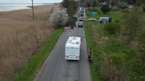 Kilkugodzinne korki do Krynicy Morskiej. Wszystko przez remont drogi