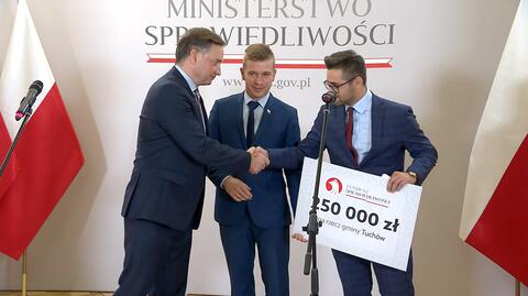 05.02.2023 | Nie tylko minister Czarnek był hojny. Dotacji nie szczędził też minister Ziobro