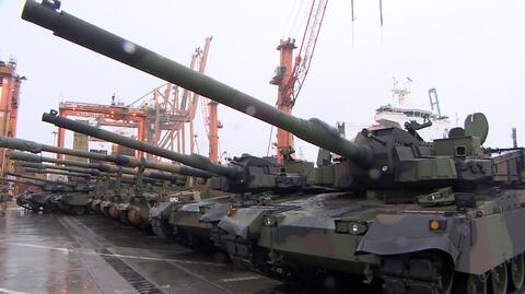 Pierwsze południowokoreańskie czołgi K2 i armatohaubice K9 dotarły do Polski w grudniu 2022 roku (materiał archiwalny)
