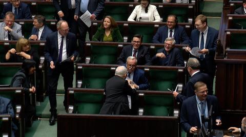 05.11.2022 | Sejm przegłosował nową wersję lex Czarnek. Opozycja już teraz apeluje o weto