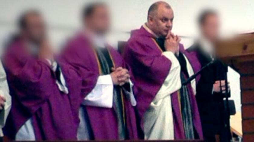 El padre Andrzej Dymer fue declarado culpable de abusar sexualmente de adolescentes
