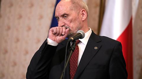 Macierewicz do dymisji? Sondaż dla "Faktów" TVN i TVN24