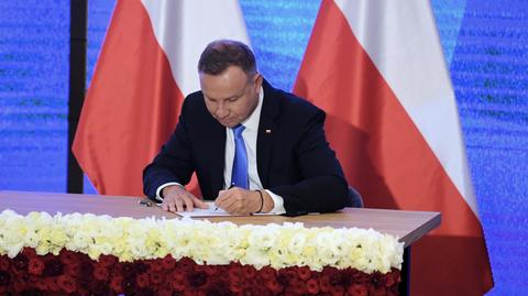 Prezydent Andrzej Duda podpisał lex Izera