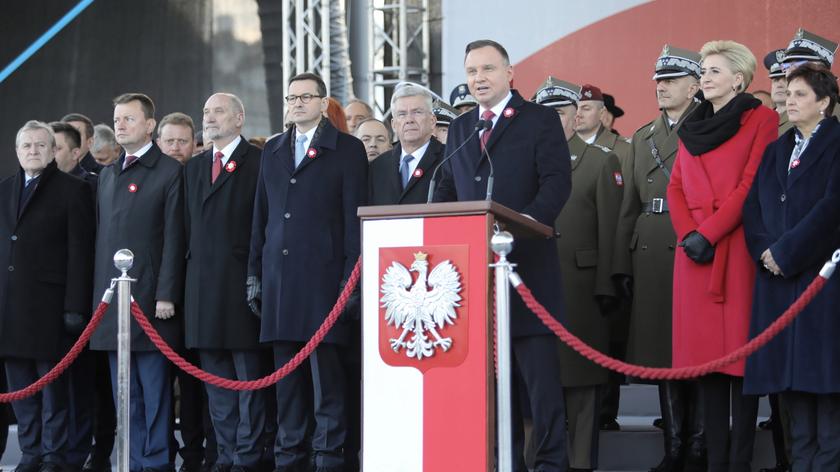 Prezydent nawiązał do słów Dmowskiego. "Jesteśmy Polakami i obowiązki mamy polskie"