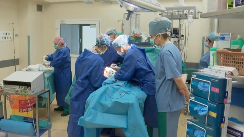 Polscy i amerykańscy lekarze pomagają ukraińskim dzieciom. "To były całe miesiące ciężkich przygotowań"
